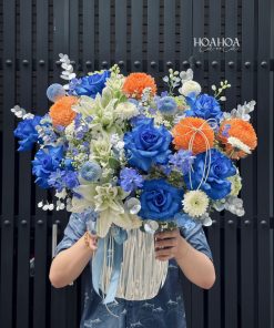 Blue Moon - Giỏ Hoa Tone Xanh Denim Cao Cấp | Hoa Hoa Lá Lá