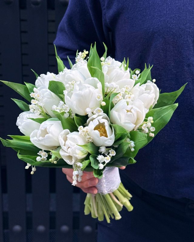Muguet Wedding – Bó Hoa Cưới Linh Lan Mix Tulip Cao Cấp | Hoa Hoa Lá Lá