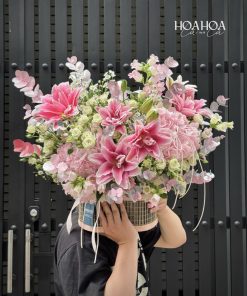 Alternative view of Blush Harmony – Giỏ Hoa Cẩm Tú Cầu Tone Hồng Giá Tốt | Hoa Hoa Lá Lá
