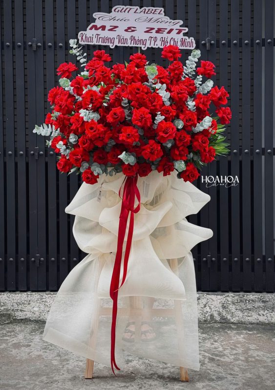 Red Majesty – Kệ Hoa Chúc Mừng Tone Đỏ Giao Nhanh | Hoa Hoa Lá Lá