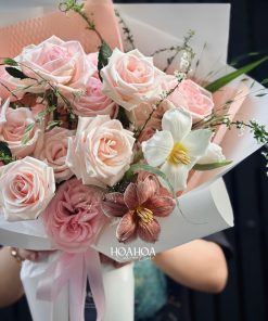 Alternative view of Sweet Bloom – Bó Hoa Hồng Ohara Mix Tulip | Hoa Hoa Lá Lá